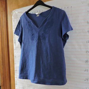 CHRISTOPHER & BANKS woman's embroidered neck Tee plus sz XL blue